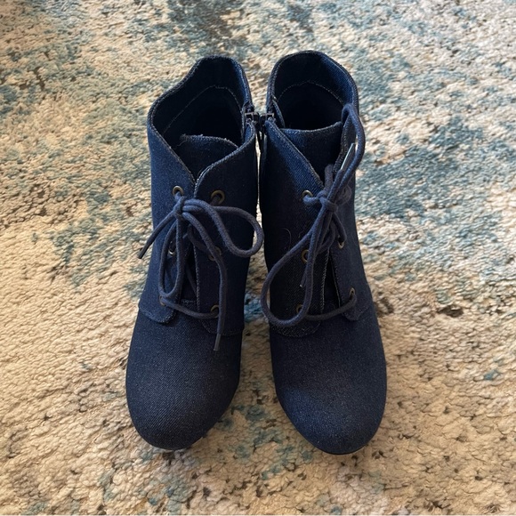 Rampage Denim Booties NEW in Box - Picture 3 of 12